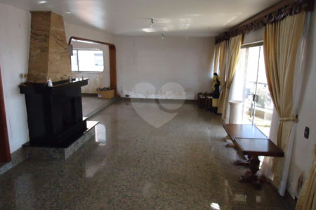 Apartamento amplo à venda - Vila Regente Feijó - São Paulo/SP