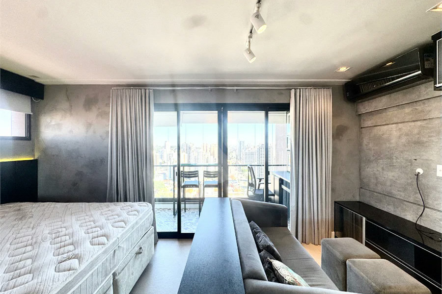 Último Andar | Estação Gabriele | 38 m² | Mobiliado | Campo Belo