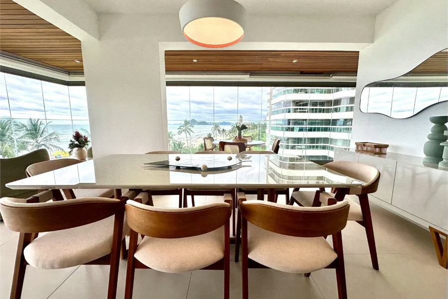 Apartamento à venda com 5 quartos, sendo 4 suítes,  em Riviera de São Lourenço, Bertioga, SP