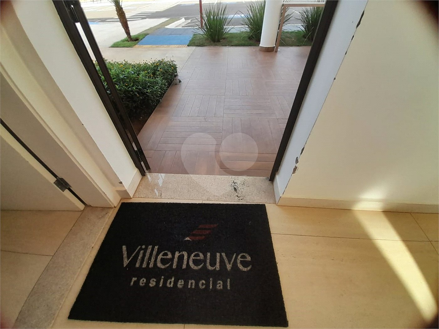 Casa Nova à Venda no Condomínio Villeneuve, São Carlos