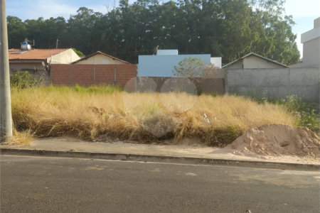 Terreno com 160,00 m² no Parque dos Flamboyant.