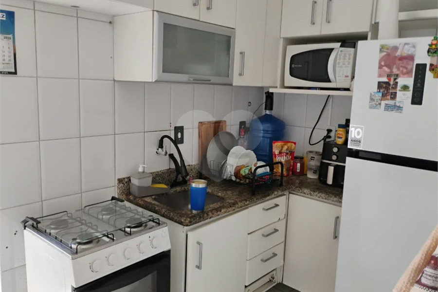 Vende-se lindo apartamento na Vila Santa Catarina!