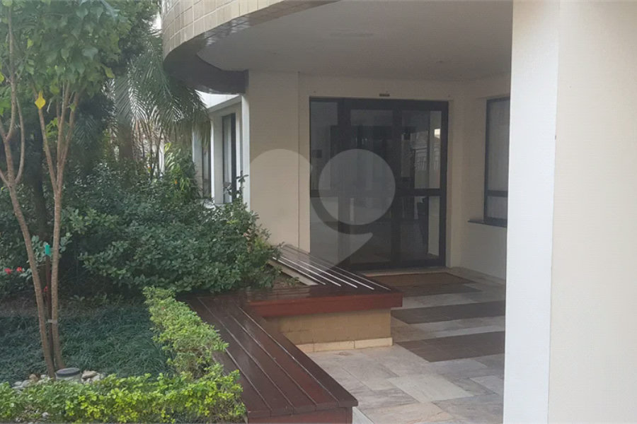 Apartamento á venda 4 dormitórios 1 suíte 2 vagas Rua Voluntários da Pátria em Santana, São Paulo/SP