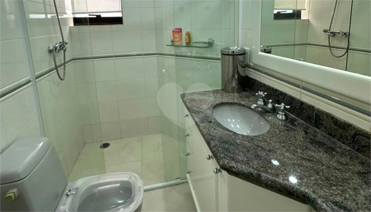 Apartamento à venda com 4 suítes em Riviera de São Lourenço, Bertioga, SP