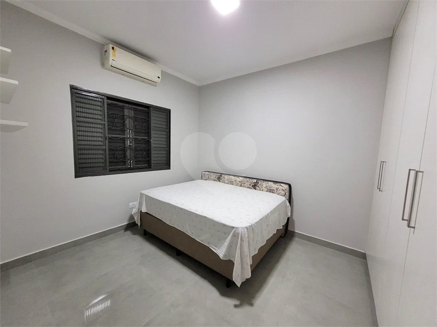 Bela casa à venda no Bairro Convívio Santa Tereza em Piracicaba - SP.