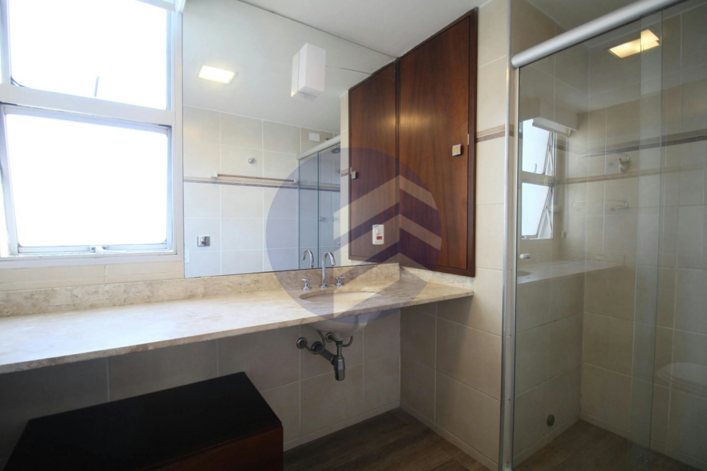 Apartamento à venda 107m² com 3 quartos, sendo 1 suíte com 2 vagas no melhor da Vila Andrade
