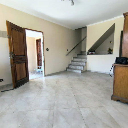 Sobrado à venda com 3 quartos, sendo 1 suíte,  em Vila Polopoli, São Paulo, SP