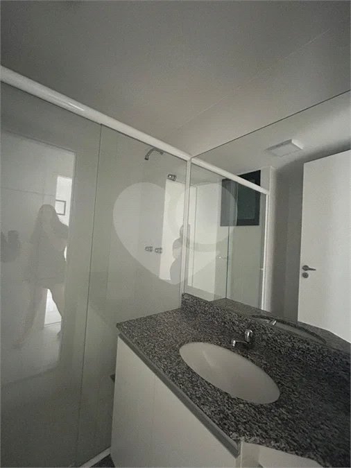 APARTAMENTO À VENDA NO CONTEMPORÂNEO DESIGN RESORT | CAMPO GRANDE – RJ