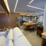 APARTAMENTO DUPLEX A VENDA VILA ADYANA, 200m2 4 DORMITORIOS 3 SENDO SUÍTE, 4 VAGAS DE GARAGEM, SJC/S