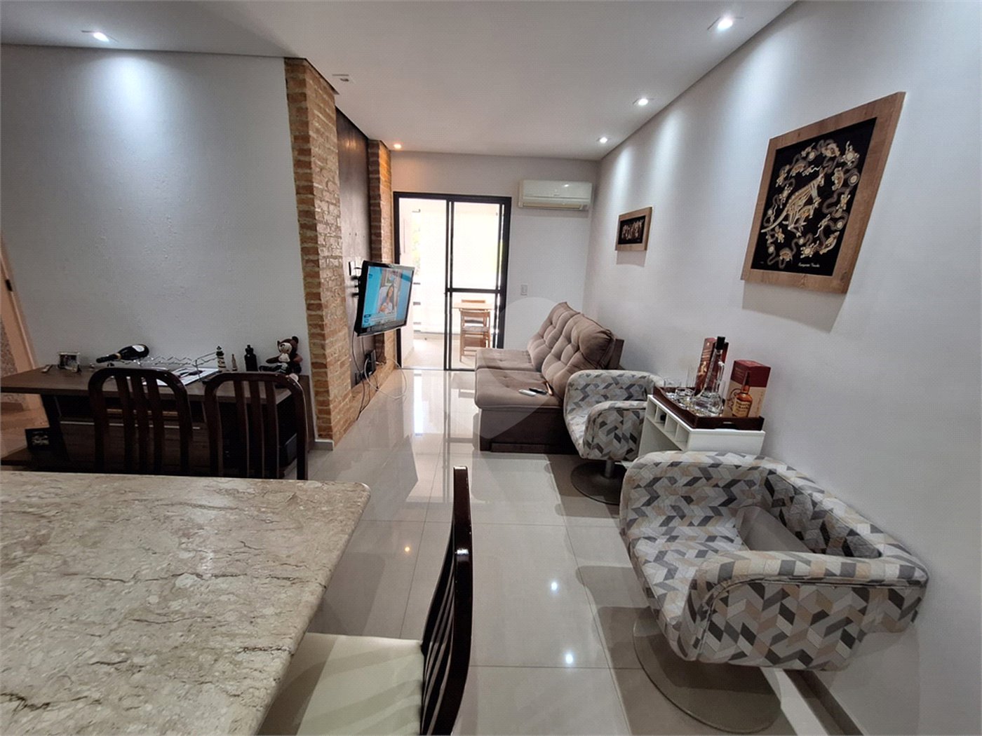 Apartamento à venda com 2 quartos, sendo 1 suíte,  em Morumbi, São Paulo, SP