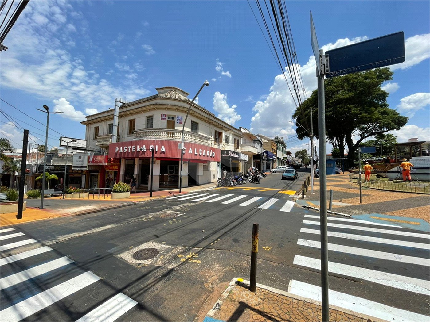 Prédio comercial no Centro de São Carlos