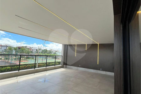Casa com 4 suítes no Residencial 4 Parque Faber Castell