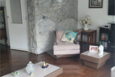 Casa a venda no Planalto Paulista