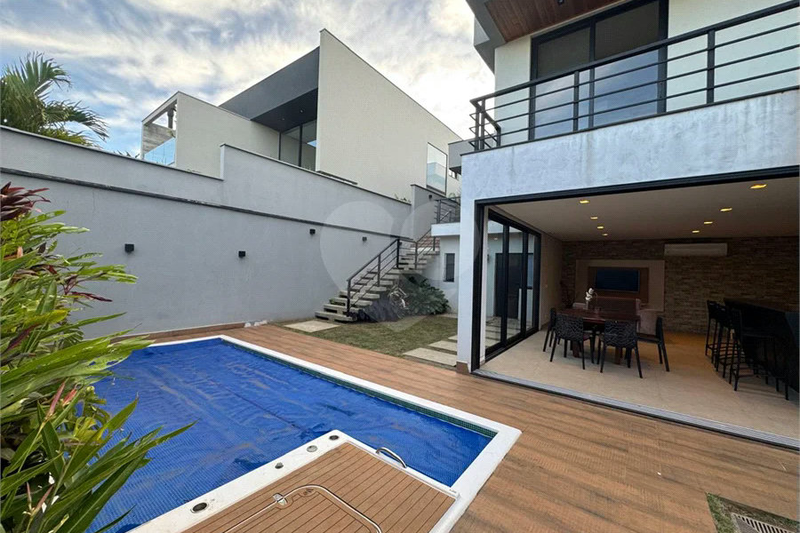 Casa à venda com 3 quartos, sendo 1 suíte,  no condomínio Parque Residencial Damha 2, Piracicaba - SP