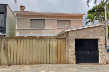 Casa/sobrado para locação no Centro