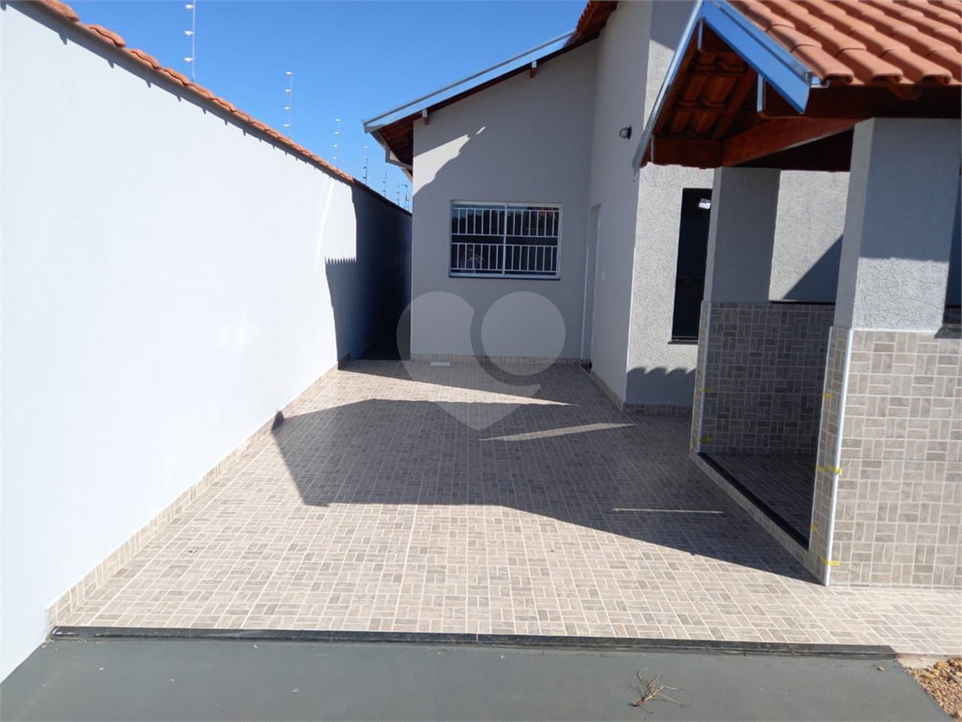 Casa térrea em Araraquara/SP.
