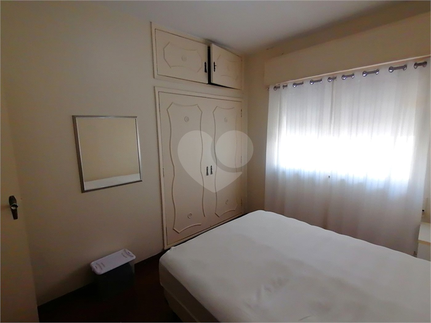 APARTAMENTO COBERTURA Á VENDA COM 200m2 ÍCONE NA BELA VISTA