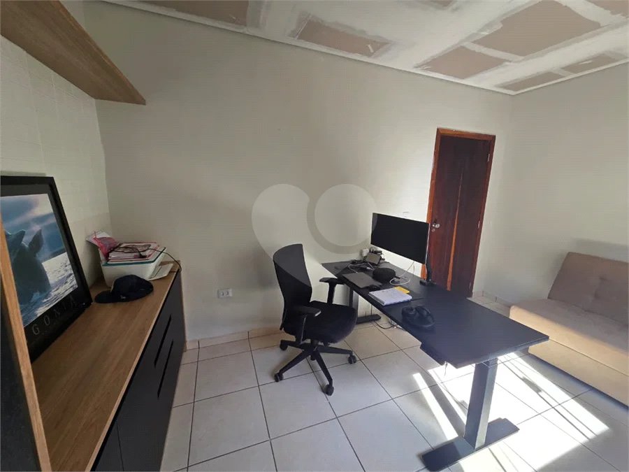 Casa com 3 dormitórios e piscina no Condomínio Cafezal VI em Itupeva SP