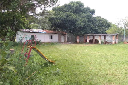Chácara á venda no Vale Santa Felicidade