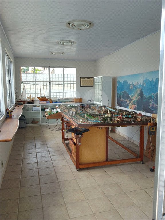 Sobrado Sofisticado de 335 m² no Coração do Jardim França