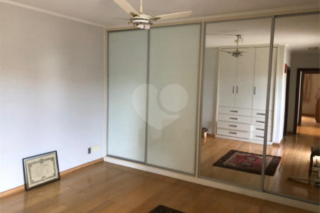 Casa para venda no Condomínio Parque Faber 1