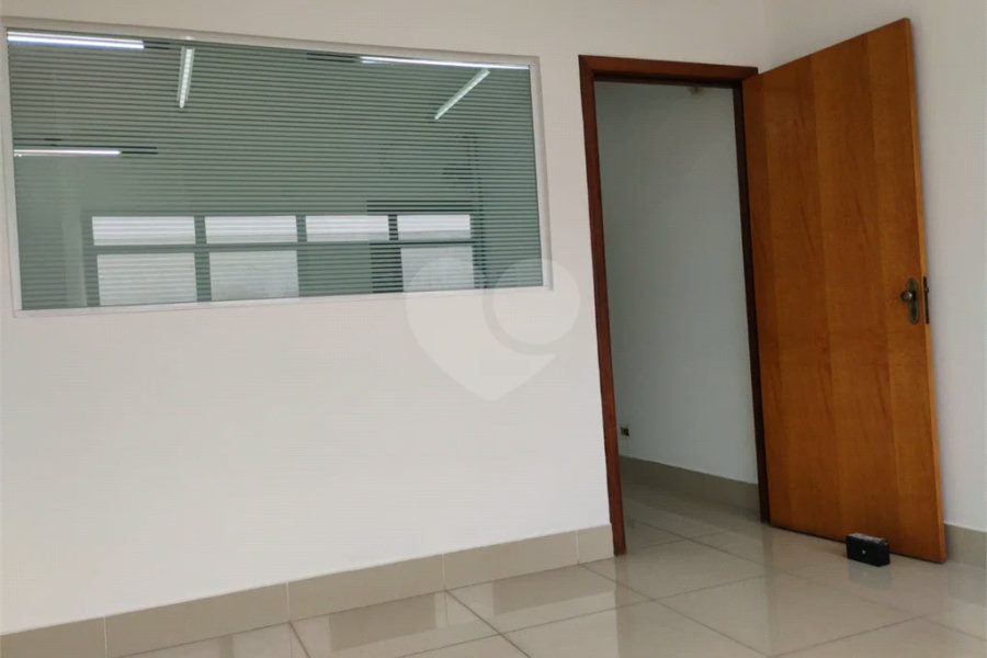 Sala comercial na região da Vila Santa Catarina