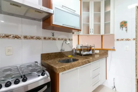 Apartamento à venda no Mandaqui com 3 dormitórios, sendo 1 suíte, sala ampla e bem distribuída, cozinha, 2 banheiros e área de serviço. O imóvel conta ainda com 1 vaga de garagem.