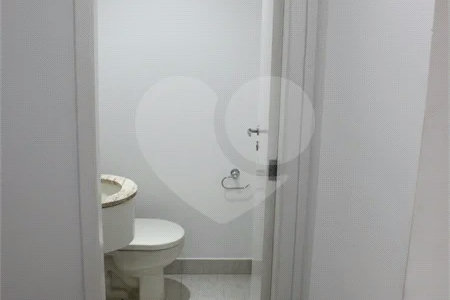 Apartamento de 3 Suítes com Vista Definitiva e Sol da Manhã no Condomínio Club House - Parque do Prado