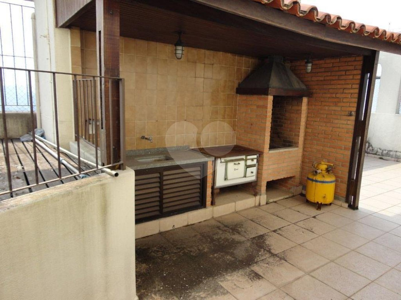 APARTAMENTO PARA VENDA OU LOCAÇÃO COM 6 DORMITÓRIOS ALTO PADRÃO