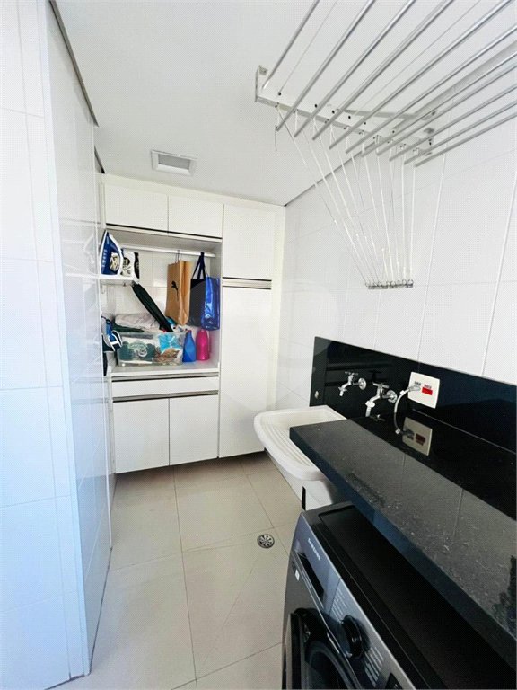 Apartamento á venda MOBILIADO com 128m², 3 suítes, 2 vagas, no centro de Santo André