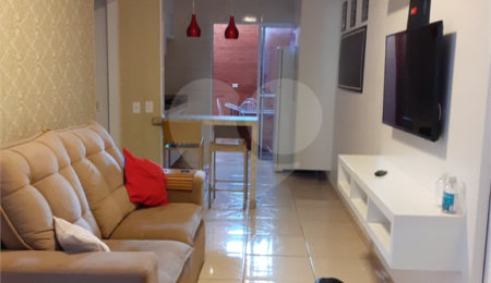 Casa à venda com 2 quartos, sendo 1 suíte, no condomínio Moradas II, São Carlos - SP
