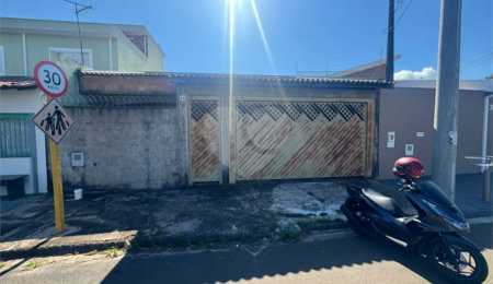 Casa à venda com 3 quartos, sendo 1 suíte,  em Residencial Itamarati, São Carlos, SP