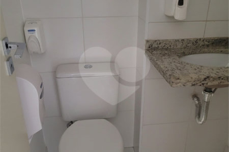 Sala Comercial - Office Premium - Indaiatuba - Venda - Torre Corporate - 7º andar - Complexo Office Premium de 3 torres de salas comerciais, um shopping e um conjunto residencial. Sala sem os moveis das fotos, Dois subsolos de garagem, além de garagem no térreo. Área da unidade: 39,99m2
