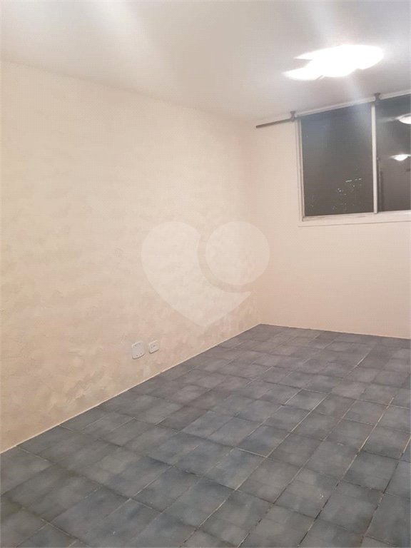 Ótimo apartamento 2 Dormitórios 1 Vaga- Ao lado do metrô Brás