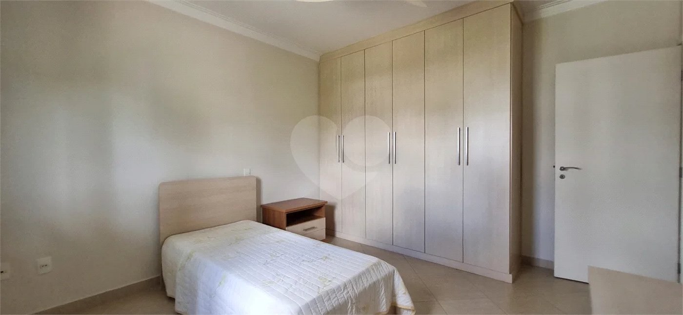 Lindo sobrado com 4 suites e piscina à venda, 365m², por R$ 2.450.000,00 no condomínio Villa Suiça, em Indaiatuba/SP.