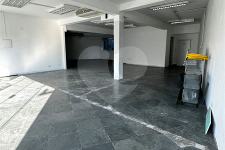 Ponto Comercial para Alugar – 182m² | 1º e 2º Andar | Av. João Dias, 791 – São Paulo