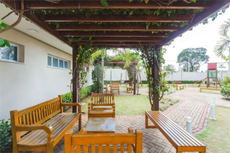 Indaiatuba - Edificio Vila Helvetia - R$ 470,000,00 - Apartamento novo, mobiliado, completo, muito bem conservado e planejado,Localizado no 5° andar, o imóvel oferece uma vista para o estacionamento e a área verde, além de receber sol durante todo o dia, proporcionando ambientes naturalmente ilum