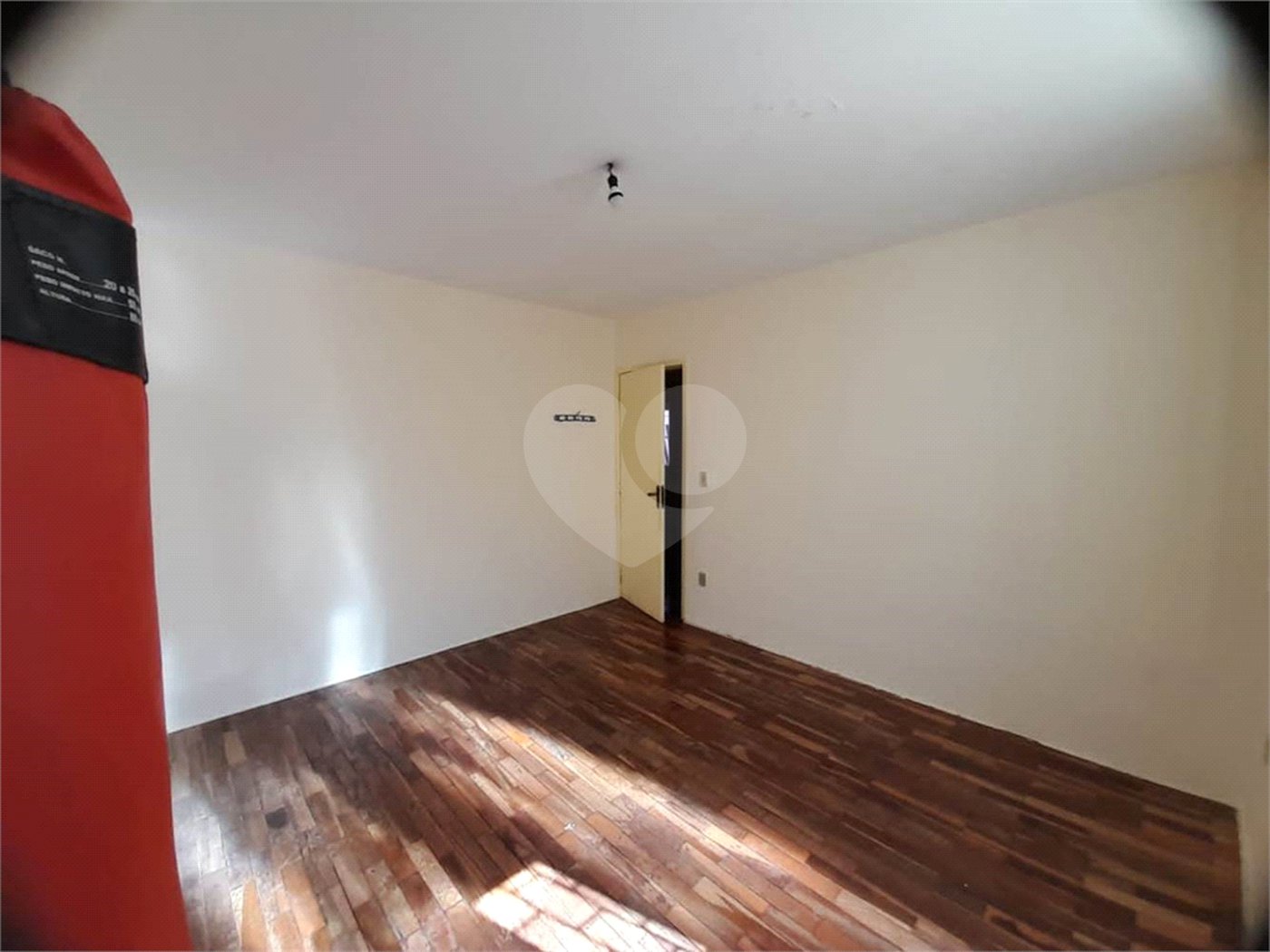 Casa térrea a venda na Vila Brasilia