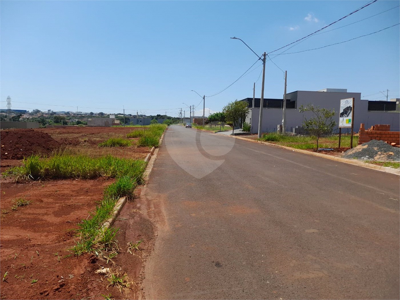 Terreno à Venda no Bairro Salto do Monjolinho -São Carlos/SP