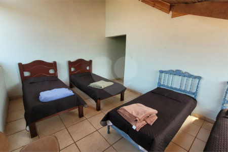 Casa em Condomínio, no Parque Sabará
