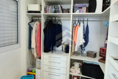 Apartamento à venda com 3 quartos, sendo 1 suíte, em Jardim Esmeralda, São Paulo - SP