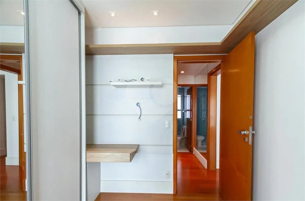 Apartamento de 103 m² no Jardim do Mar, com 3 dormitórios, 1 suíte, varanda gourmet, armários, 2 vagas e condomínio com lazer completo.
