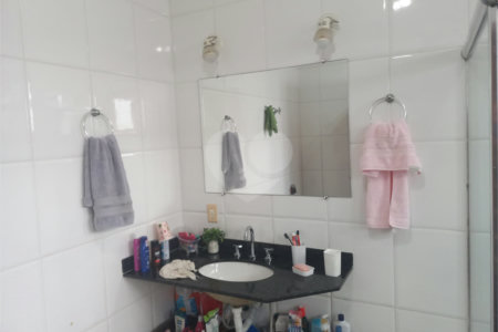 Casa à venda com 4 quartos, sendo 2 suítes,  em Villaggio Capríccio, Louveira, SP