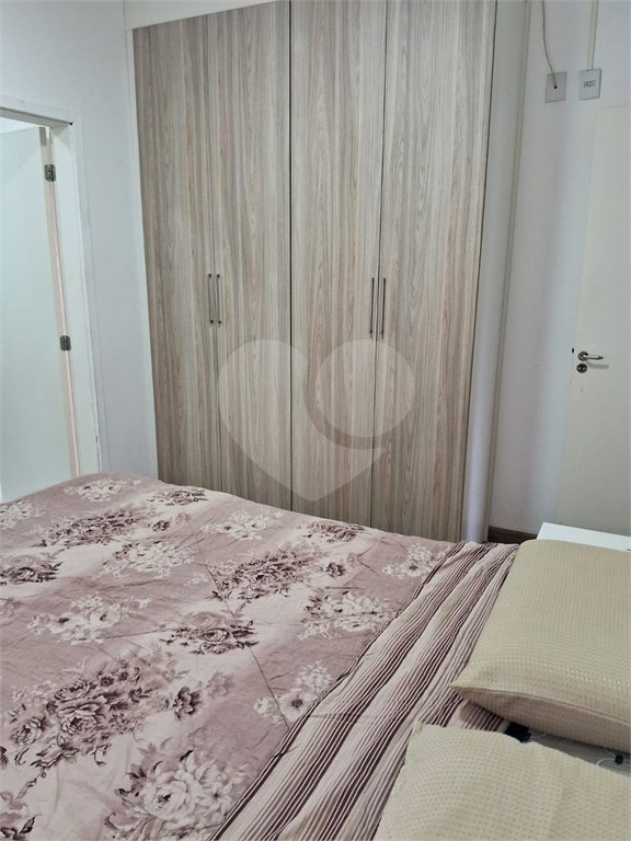 Casa de Vila à venda com 3 quartos, sendo 1 suíte, em Vila Pasti, Louveira, SP