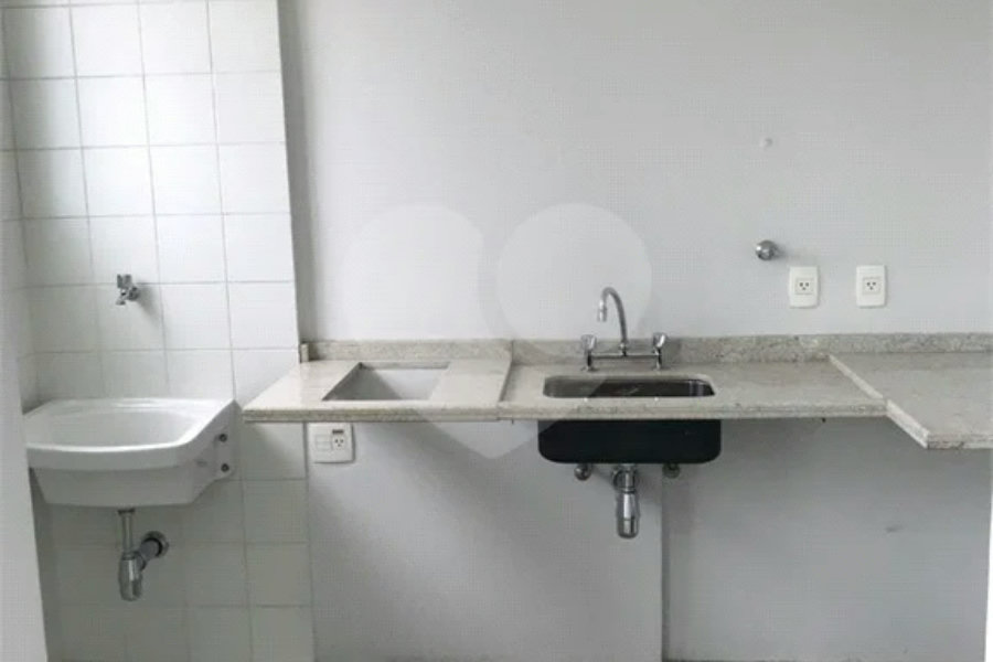 Apartamento à venda com 1 suíte em Campo Belo, São Paulo, SP