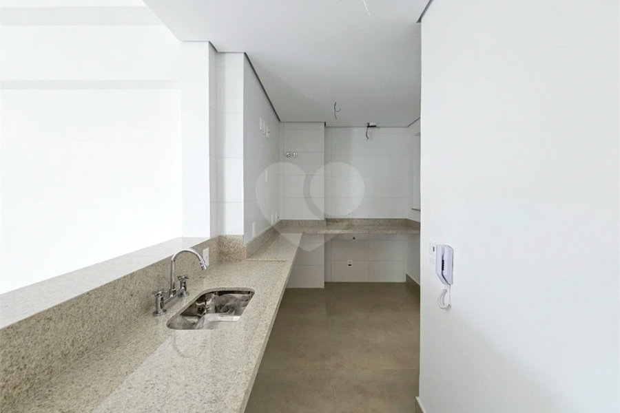 Apartamento à venda com 3 quartos, sendo 1 suíte, em Riviera de São Lourenço, Bertioga, SP