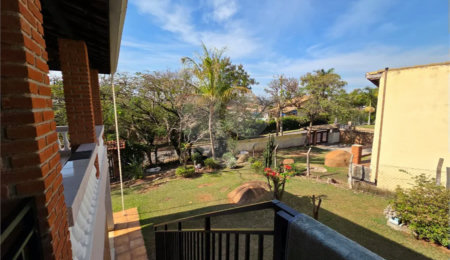 Casa à venda com 3 quartos, sendo 1 suíte,  no condomínio Cafezal VI, Itupeva - SP