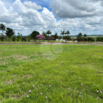 Terreno no condomínio Damha Golf em frente área de lazer com 1.404,40 m²
