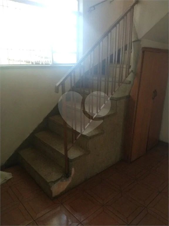Casa comercial com 420m² , 3 banheiros , 5 vagas de garagem , à venda em São Mateus.