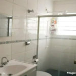 Casa com 120m² , 4 dormitórios , sendo 1 suíte , 3 vagas de garagem , à venda no Jabaquara.